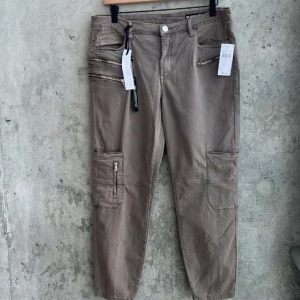 NWT BLANKNYC Mid-Rise Skinny Cargo Crop Zip Ankle Pants-Size 31